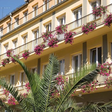 Dom Zdrojowy Aparthotel Jelenia Gora Exterior photo